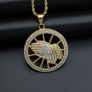 Hip Hop glacé CZ prière <span class=keywords><strong>main</strong></span> religieux étanche Non ternir acier inoxydable mode bijoux pendentif colliers hommes <span class=keywords><strong>en</strong></span> gros - Product Image 3
