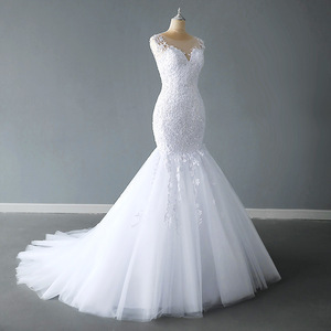 Bridal <b>Lace</b> Floral Wedding Dress V-neck Mermaid Silhouette <b>White</b> Polyester Fiber Dress - Product Image 2