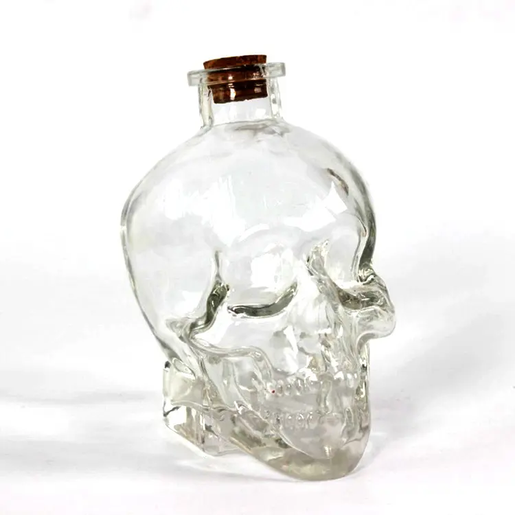 Nieuwe Ontwerp Glazen Fles Skull Head Shape Wijn Fles Glazen Fles 750Ml Creative Schedel Vorm Pot Met Kurk