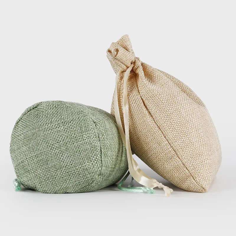 İpli makyaj keten jüt çanta hediye için % toptan özel Logo pamuk kadife küçük şeker hediye büzgülü torba çanta