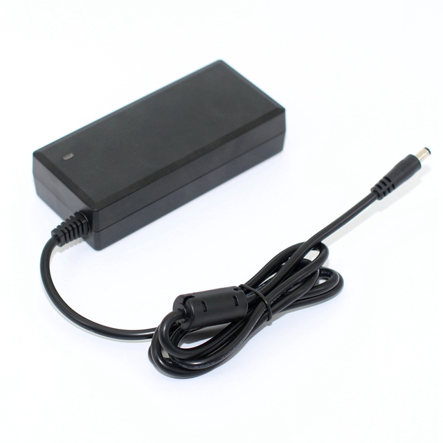 High Quality Safety 240W Fast Charging Laptop Charger 19.5v 12.3A 7.4*5.0mm Laptop Power Adapter High Laptop Power Supply