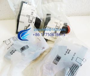 DN32-N50 1076073 Juego de reparación de válvula de petcock - sin usar - 82474225 - Product Image 3