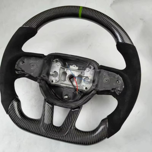 Volant en fibre de carbone haute brillance pour <span class=keywords><strong>Dodge</strong></span> Challenger <span class=keywords><strong>Charger</strong></span> 2015-2023, cuir perforé résistant à la transpiration, personnalisé - Product Image 1