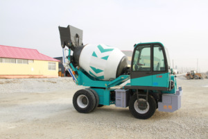 <span class=keywords><strong>Bétonnière</strong></span> <span class=keywords><strong>autochargeuse</strong></span> à bas prix 1m³ 2m³ 3m³ 4m³ 5m³ 6m³ avec moteur japonais pour extérieur - Product Image 4