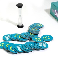 Cartes à jouer en papier personnalisées avec logo imprimé pour fêtes de famille, jeu de société avec sablier et emballage sur mesure