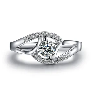 Affordable Stock Products 18K White Gold Plated 4.5mm Cubic Zirconia Marriage Wedding Ring R508