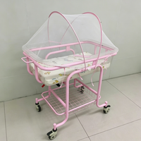 Lit bébé réglable pour enfant, berceau médical pour nourrisson 82x48x95cm avec roulettes, construction en acier et ABS pour crèche, soins à domicile, hôpital
