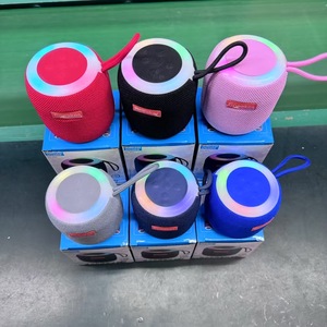 Tùy Chỉnh Xách Tay <span class=keywords><strong>Mini</strong></span> Nhà Đảng Loa Siêu Trầm Loa Bt Với RGB Đèn LED Và Aux Cho <span class=keywords><strong>PC</strong></span> Điện Thoại Di Động Sử Dụng - Product Image 2