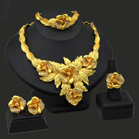 Parures de bijoux de luxe inspirées des créateurs, ensemble de fleurs, collier, boucles d'oreilles, bague, bracelet, bijoux de mariage élégants et raffinés