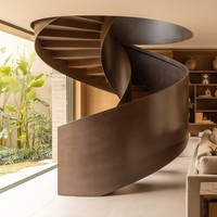 Escalier en colimaçon en métal gris avec revêtement en poudre, style moderne Prima Indoor, avec main courante en acier inoxydable pour immeuble de bureaux commercial