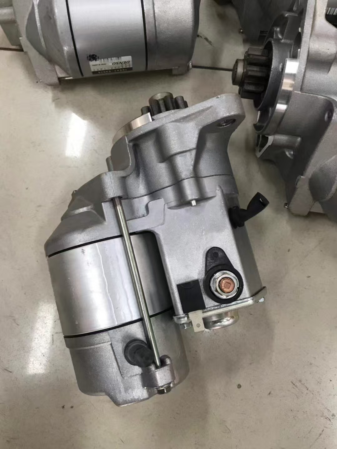 D1503 D1703 V2003 Diesel Denso Starter Motor 15461-63010 15461