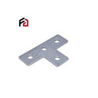 Raccords d'entretoise en acier C personnalisés connecteur en forme de T zingué support de plaque plate avec service de traitement de flexion