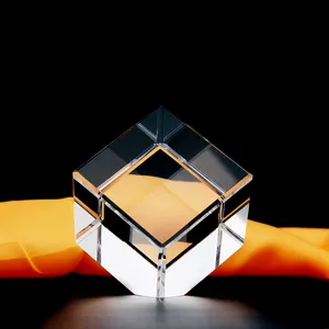 Vente chaude 3d Cubes De Cristal Sculptés Cadeaux Promotionnels Haut De Gamme Cubes De Cristal Transparent