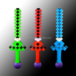 LED Light-Up <span class=keywords><strong>Pixel</strong></span> Sword Toy Unisex Kids Nuevo diseño Flashing Plastic Bubble Sword - Product Image 2