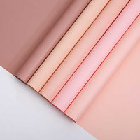 Papel de Envolver Flores al por Mayor, 100% Impermeable, 65 micras, Colores Lisos y Diferentes, 2025