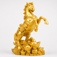 Sculpture de cheval doré en résine peinte à la main, art artistique personnalisé, statue Feng Shui pour la richesse, décoration d'hôtel, de bureau et de villa