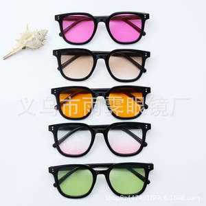 Lunettes de soleil Yiwu Liuyi, monture PC, verres roses, protection UV400, style urbain unisexe, protection solaire type 3 - Product Image 4