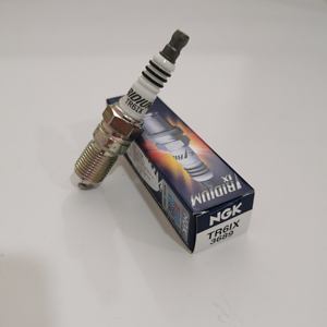 Fournisseurs vérifiés NGK Allumeur moteur 3689 TR6IX pour Volvo 2.8 1974-<span class=keywords><strong>1982</strong></span>, 2 2004-2012 OEM 2722072 - Product Image 1