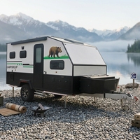 Remorque de camping tout-terrain robuste avec cuisine et salle de bain complètes pour les voyages en pleine nature