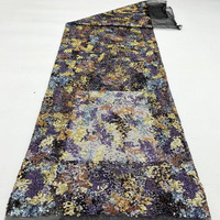 Robe Cheongsam à Paillettes Grandes et Petites Broderies Géométriques Tissu Pailleté Tendance