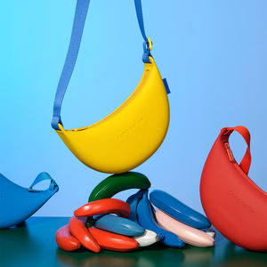 कस्टम लोगो डिजाइनर महिलाओं ने कॉस्मेटिक लैपटॉप बैग थोक निजी मोल्ड्स लक्जरी फैशन उपस्थिति पेटेंट - Product Image 2