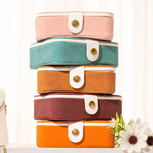 Portable <b>Travel</b> Jewelry Case Flip Button Jewelry Case Comes With <b>Makeup</b> <b>Mirror</b> Wholesale of High-Quality Velvet Jewelry Case - Product Image 3