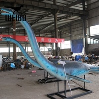 Modèle de plesiosaur marin animatronique grandeur nature avec membres mobiles, jet d'eau et son de rugissement pour exposition en parc à thème ou aquarium