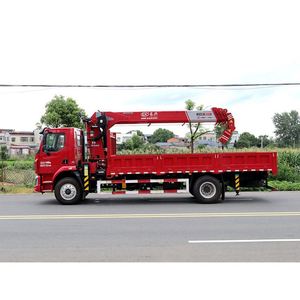 Camion-grue Dongfeng M3 4*2 avec grue télescopique de 8 tonnes, puissance élevée, démarrage rapide et expérience de conduite confortable - Product Image 2