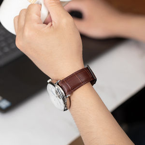 LAIHE 22 mm Alligator noir gaufré à dégagement rapide en <span class=keywords><strong>cuir</strong></span> véritable <span class=keywords><strong>Bracelet</strong></span> de montre intelligent pour <span class=keywords><strong>Samsung</strong></span> <span class=keywords><strong>Active</strong></span> <span class=keywords><strong>2</strong></span> <span class=keywords><strong>Galaxy</strong></span> - Product Image 6