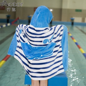 <span class=keywords><strong>Serviette</strong></span> <span class=keywords><strong>de</strong></span> <span class=keywords><strong>bain</strong></span> à capuche en microfibre avec imprimé requin pour enfant, Poncho <span class=keywords><strong>de</strong></span> plage pour garçon - Product Image 3
