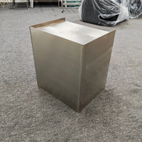 Table basse contemporaine en acier inoxydable électroplaqué, table d'appoint élégante en métal pour salon et chevet