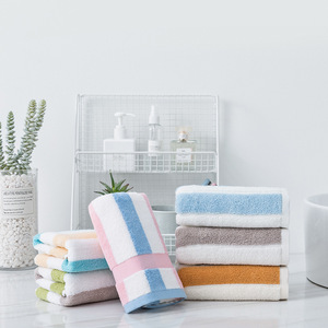 Toalla Facial de Algodón a Rayas M1007, 34x76cm, Suave y Absorbente, para Uso Doméstico, Rectangular, 100g, 100% Algodón, Azul, Rosa, Verde - Product Image 1