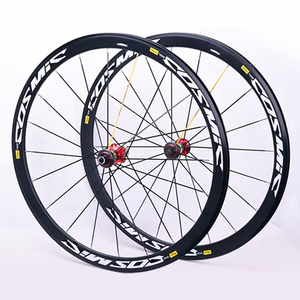 Roue <span class=keywords><strong>de</strong></span> frein à disque en alliage d'aluminium pour autoroute OEM 30/40/50mm jante 6 mâchoires 3 dents HUb 700C jeu <span class=keywords><strong>de</strong></span> roues - Product Image 1