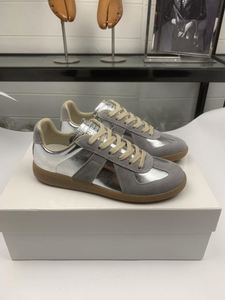 Baskets décontractées pour femmes en cuir véritable, chaussures de marche rétro classiques, chaussures plates tendance et à la mode - Product Image 2