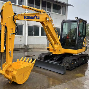 Excavadora Usada de Segunda Mano, Maquinaria de Movimiento de Tierras KOMATSU PC56-7 en Venta - Product Image 1