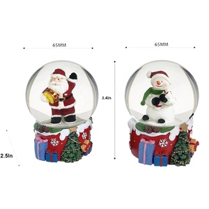 Globe à neige en verre avec base en résine de Noël, Père Noël, bonhomme de neige, décoration de table, figurine de festival - Product Image 3