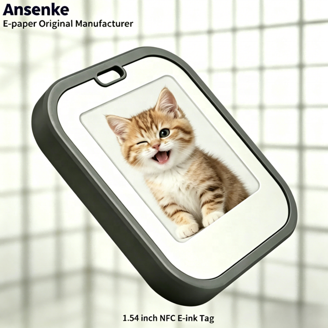 E Ink Photo Tag Smart Wireless NFC Keychain 1.54inch Epaper E5 4 Color E-ink Screen Pendant Custom Photo Design