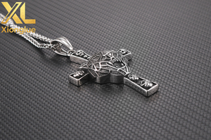 Collier classique pour homme en acier inoxydable avec pendentif crucifix visage de Jésus Christ - Product Image 3