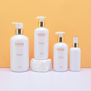 Juego de Botellas de PET Blancas con Bomba Dosificadora Dorada, en Varios Tamaños (120/250/300/500 ml), para Salón, Hogar, Cuidado de la Piel, Suero, Loción, Champú, Jabón de Manos - Product Image 1