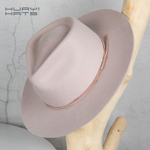 HUAYI HATS Custom Spring Actividades al aire libre Wide <span class=keywords><strong>Stif</strong></span> Brim Pink Wool Medium Fedora Hat para mujeres de lujo - Product Image 5