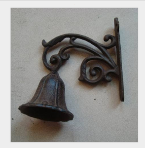 Campanello da Parete in Ghisa Rustica con Uccellini Innamorati, Decorazione Vintage Stile Fattoria per Esterni - Product Image 5