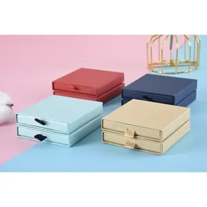 Spilla personalizzata SPILLA02 per merchandising promozionale - Product Image 3