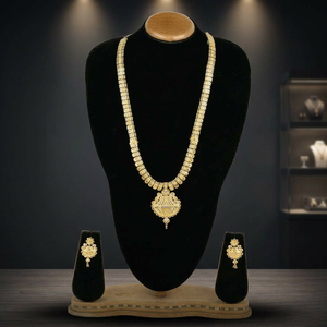 Ensemble de bijoux pour femmes de style orthodoxe traditionnel plaqué or vintage avec pendentifs longs et ajustables - Product Image 3