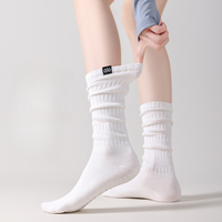 Chaussettes de yoga sans couture Bioserica Era pour femmes, design torsadé et plissé avec chaussettes antidérapantes, chaussettes de sport pour femmes