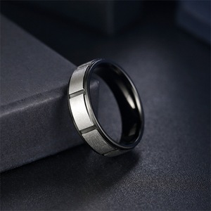 Anillo Minimalista de Acero Inoxidable Chapado en <span class=keywords><strong>Oro</strong></span> <span class=keywords><strong>y</strong></span> Rodio, Anillo de Pareja Liso, 4 Colores, Anillo de Moda para Hombre <span class=keywords><strong>y</strong></span> Mujer, Antideslustre, Venta al Por Mayor - Product Image 4