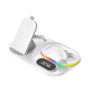 Chargeur sans fil pliable <span class=keywords><strong>3</strong></span>-en-1 pour iPhone, Apple Watch et <span class=keywords><strong>AirPods</strong></span>, charge rapide 15W, design compact pour bureau et voyage - Product Image 2