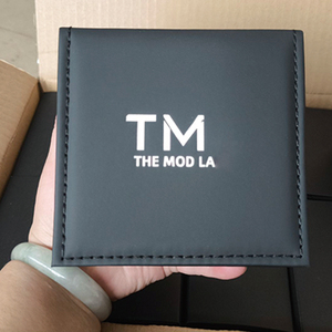 Venta Directa de Fábrica, Caja de Reloj Clásica de PU Negra, Caja de Reloj de Cuero con Logotipo Personalizado para Hombre y Mujer, Estuche para Pulsera, Empaque de Regalo de Lujo - Product Image 2