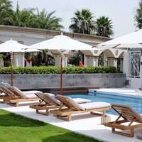 Modernes Massivholz-Outdoor-Teakholz-Sofabett mit Kissen für Terrasse, Garten, Strand, Hotel & Innenhof Sonnenbad-Lounge
