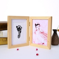 Babyprints de cabeza perlada para recién nacido, Impresión manual y marco de fotos de huella con almohadilla de tinta limpia táctil, imagen de recuerdo de bebé Neutral de género