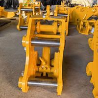Coupleur à connexion rapide certifié CE pour excavatrice avec système de verrouillage automatique par goupille et conception d'installation facile